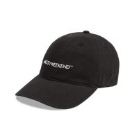 MESSYWEEKEND Cap - Black